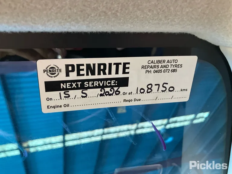 2017 Honda Fit Shuttle Used VIN 6ZZH000GP71118522 – rear exterior