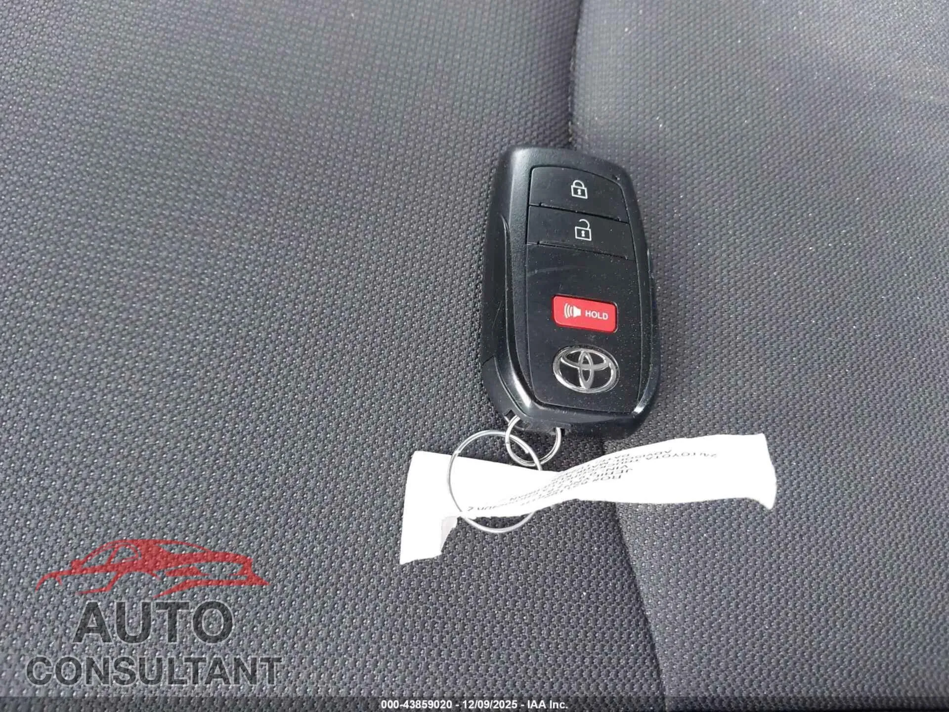 2024 TOYOTA COROLLA CROSS Damaged VIN 7MUCAAAG1RV091761 – photo 11