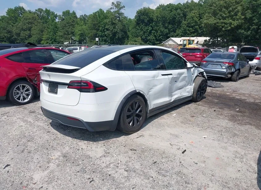 2022 Tesla Model X Used VIN 7SAXCAE51NF354573 – front exterior