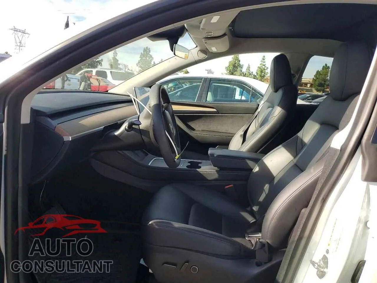 2023 TESLA MODEL Y Damaged VIN 7SAYGDEE0PA035806 – exterior detail