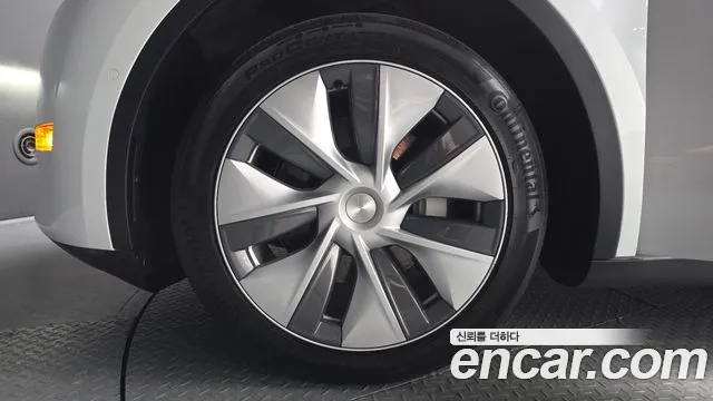 2022 Tesla Model Y Long Range AWD Sold VIN 7SAYGDEE1NF416256 – photo 14 2022 Tesla Model Y Long Range AWD Sold VIN 7SAYGDEE1NF416256 – photo 14
