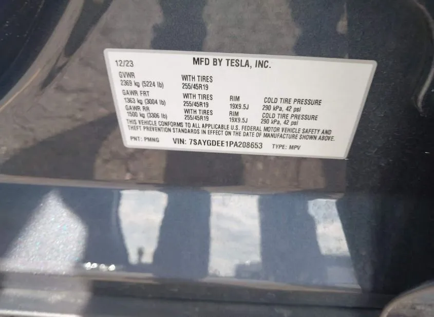 2023 TESLA Model Y Used VIN 7SAYGDEE1PA208653 – dashboard