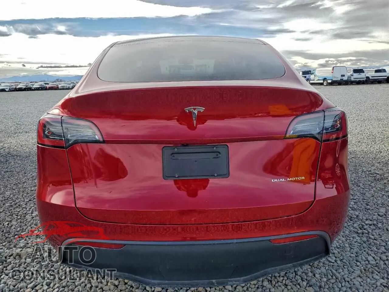 2024 TESLA MODEL Y Damaged VIN 7SAYGDEE1RF063426 – engine bay