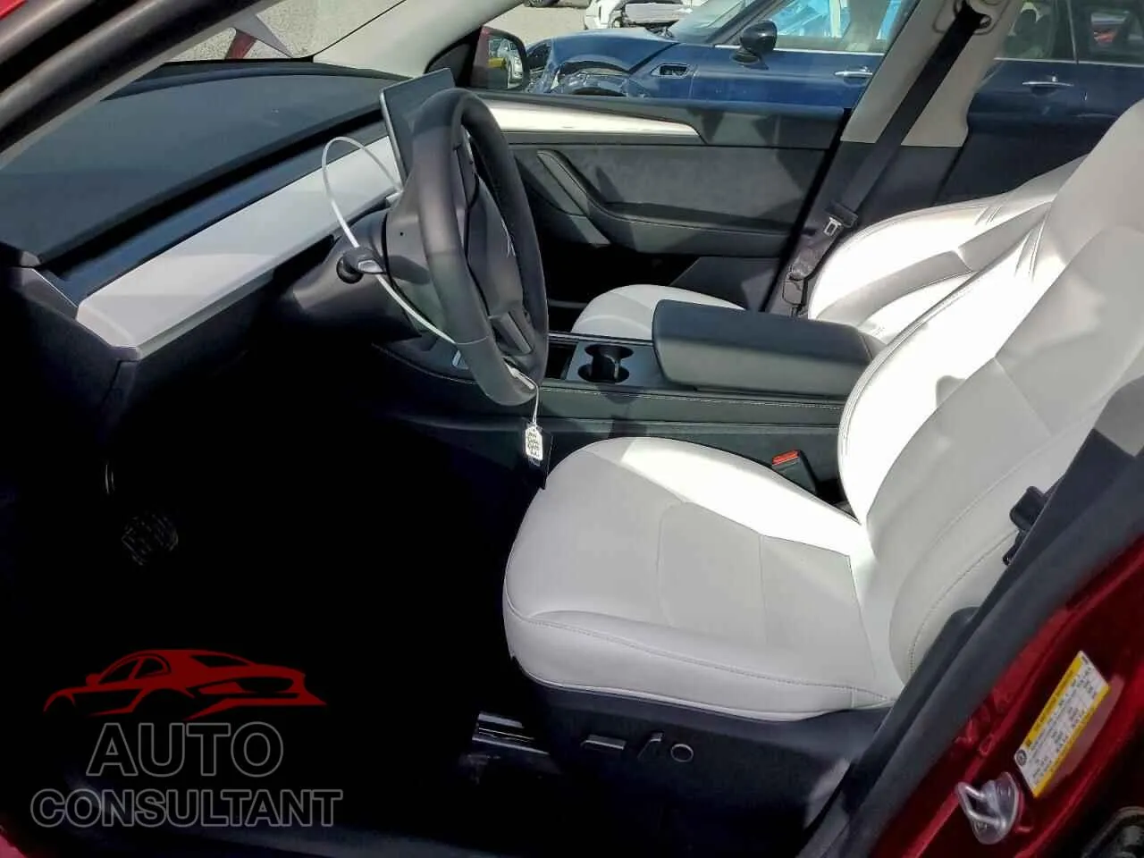 2024 TESLA MODEL Y Damaged VIN 7SAYGDEE1RF063426 – exterior detail