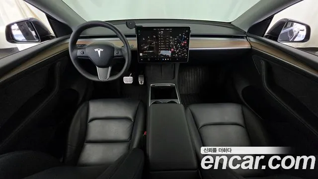2022 Tesla Model Y Long Range AWD Sold VIN 7SAYGDEE3NF566529 – rear exterior