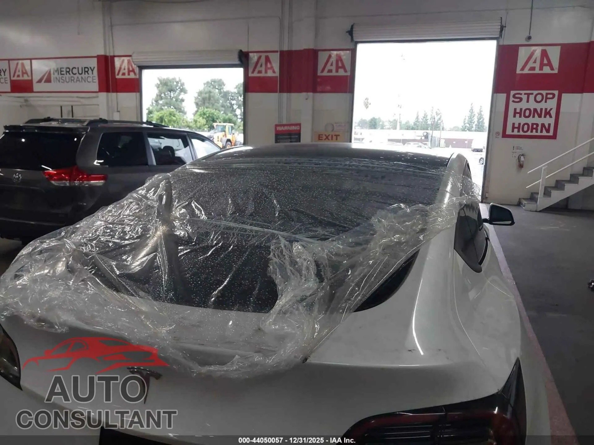2023 TESLA MODEL Y Damaged VIN 7SAYGDEE4PA124021 – photo 23