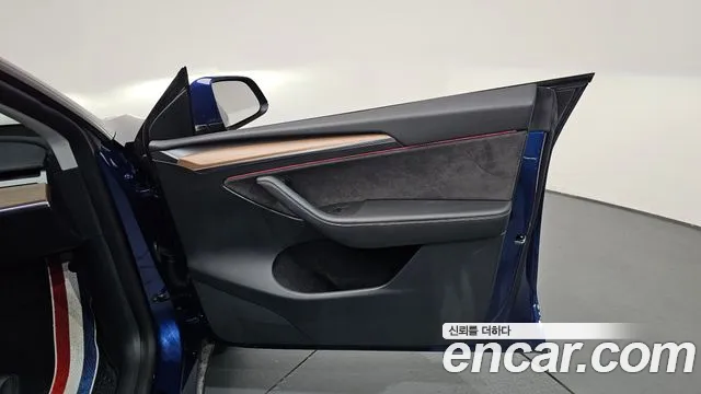 2022 Tesla Model Y Long Range AWD Sold VIN 7SAYGDEE5NF566046 – exterior detail 2022 Tesla Model Y Long Range AWD Sold VIN 7SAYGDEE5NF566046 – exterior detail