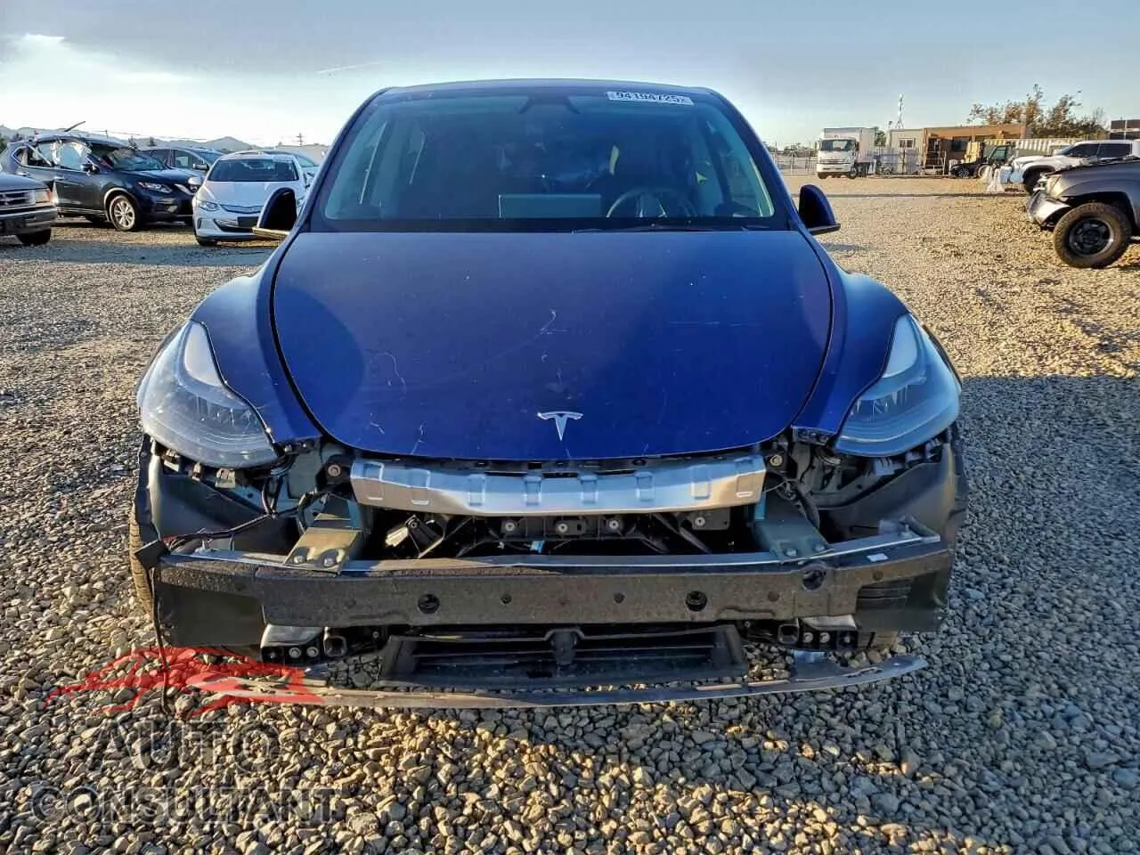 2023 TESLA MODEL Y Damaged VIN 7SAYGDEE9PF898767 – interior seats