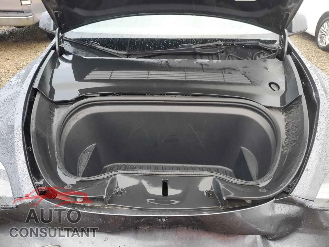 2022 TESLA MODEL Y Damaged VIN 7SAYGDEF7NF465423 – photo 11 2022 TESLA MODEL Y Damaged VIN 7SAYGDEF7NF465423 – photo 11