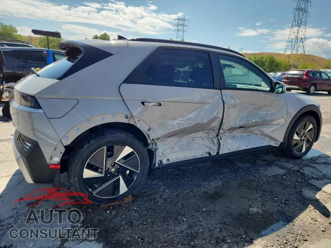 2025 HYUNDAI IONIQ Damaged VIN 7YAKNDDC2SY036355 – side profile