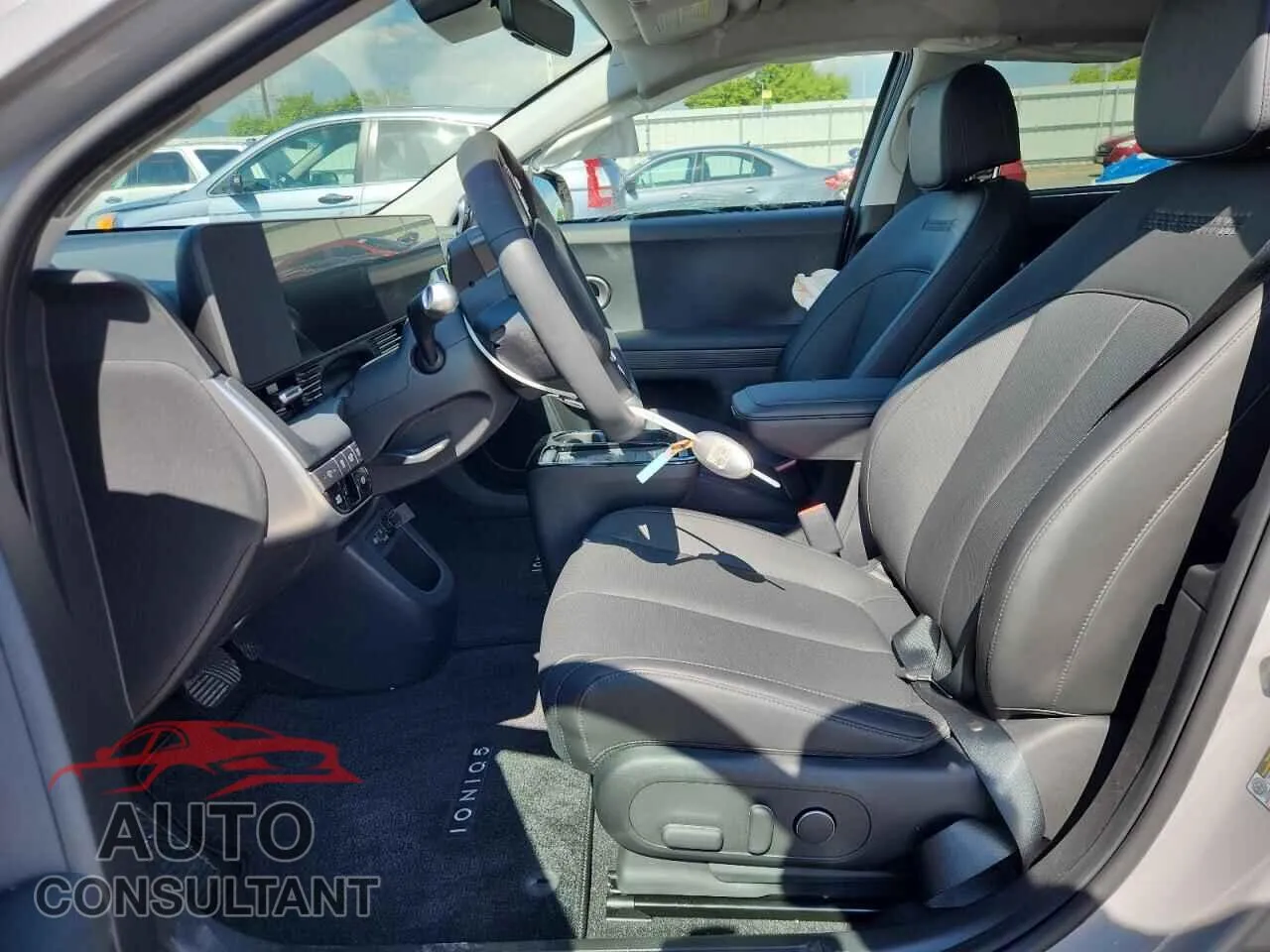 2025 HYUNDAI IONIQ Damaged VIN 7YAKNDDC2SY036355 – exterior detail