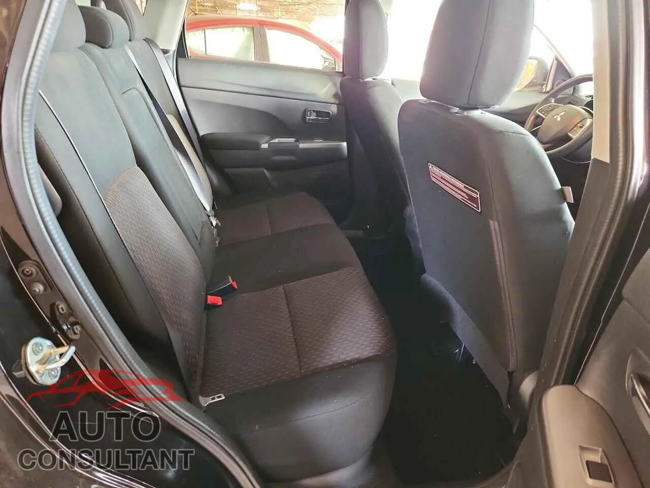 2018 MITSUBISHI OUTLANDER Damaged VIN JA4AP3AU6JZ018786 – photo 11 2018 MITSUBISHI OUTLANDER Damaged VIN JA4AP3AU6JZ018786 – photo 11