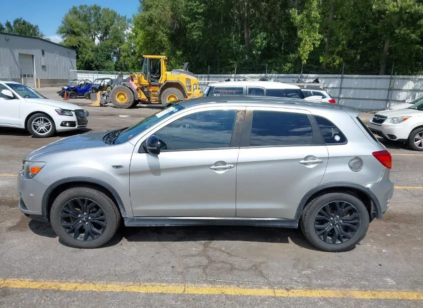 2018 MITSUBISHI Outlander Sport Used VIN JA4AP3AU7JU012315 – photo 19