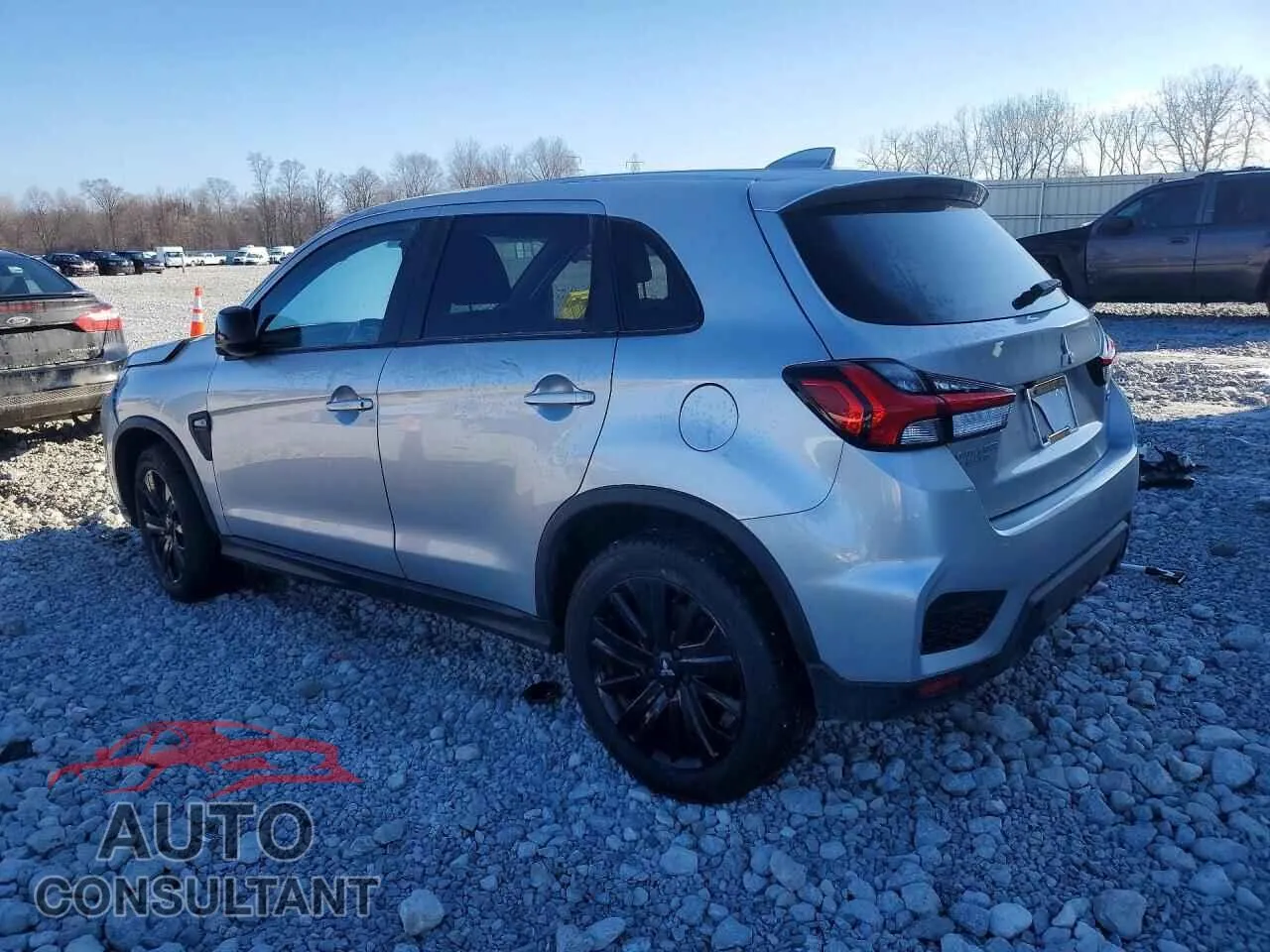 2022 MITSUBISHI OUTLANDER Used VIN JA4ARUAU5NU019799 – rear exterior