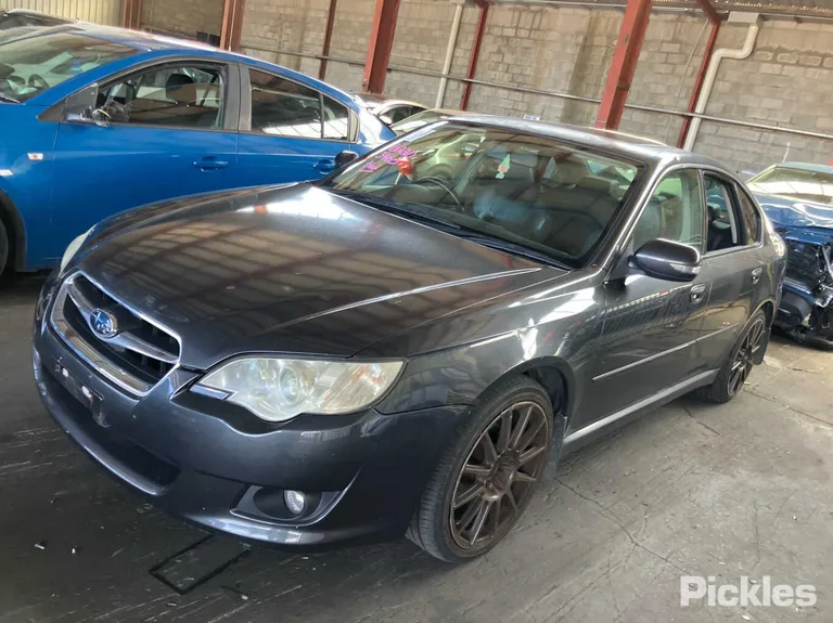 2007 Subaru Liberty Used VIN JF1BL9KL58G035469 – undercarriage
