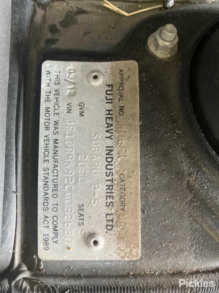 2012 Subaru Liberty Damaged VIN JF1BR9K92CG032630 – side profile
