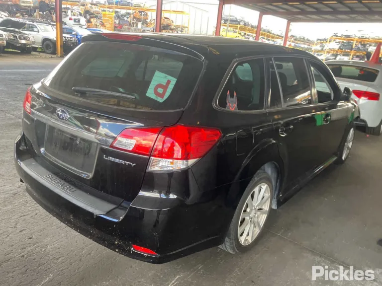 2012 Subaru Liberty Damaged VIN JF1BR9K92CG032630 – interior seats