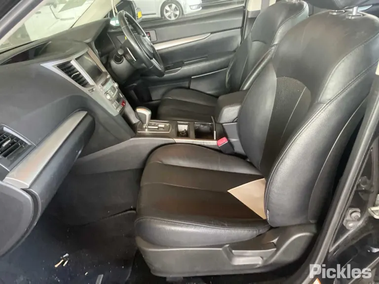 2012 Subaru Liberty Damaged VIN JF1BR9K92CG032630 – photo 27