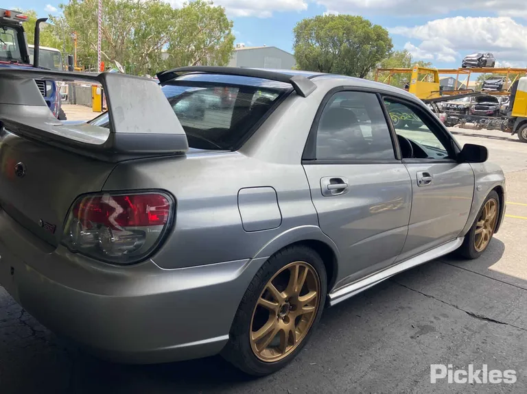 2006 Subaru Impreza Used VIN JF1GDFKH36G053720 – rear exterior