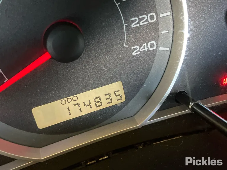 2011 Subaru Impreza Used VIN JF1GH7KF3BG053924 – dashboard