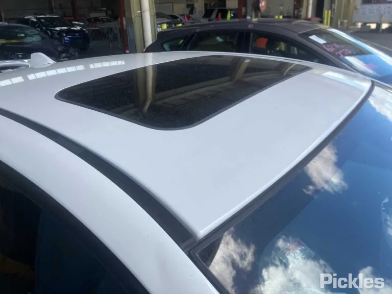 2018 Subaru WRX Damaged VIN JF1VAGK63JG021447 – photo 27