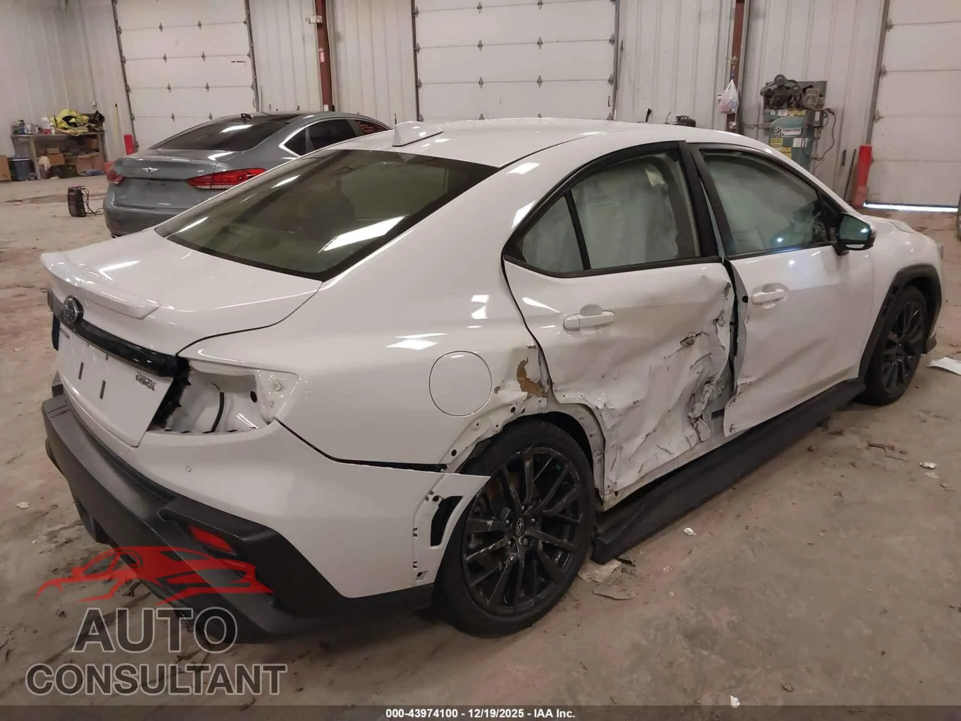 2022 SUBARU WRX Damaged VIN JF1VBAN66N8010971 – dashboard