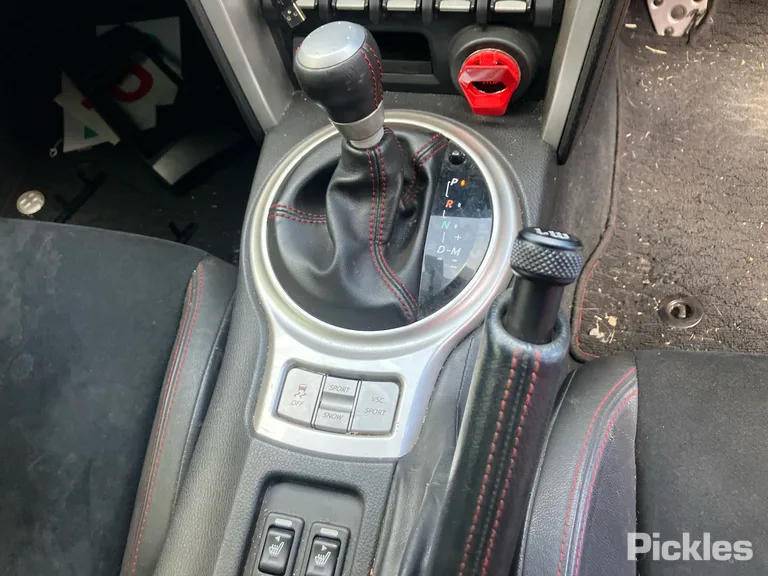 2013 Toyota 86 Used VIN JF1ZN6K72DG011022 – rear exterior
