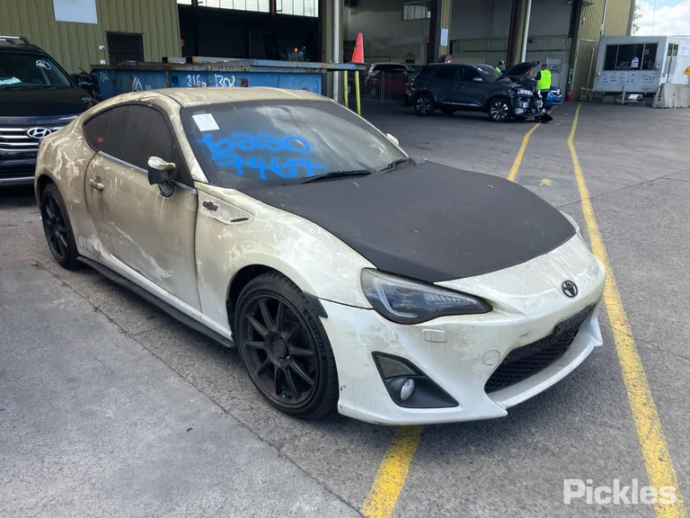 2013 Toyota 86 Used VIN JF1ZN6K72DG011022 – exterior detail