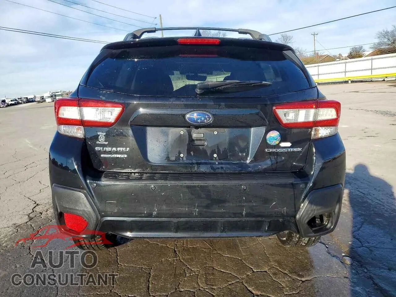 2018 SUBARU CROSSTREK Damaged VIN JF2GTAMC2JH210894 – engine bay