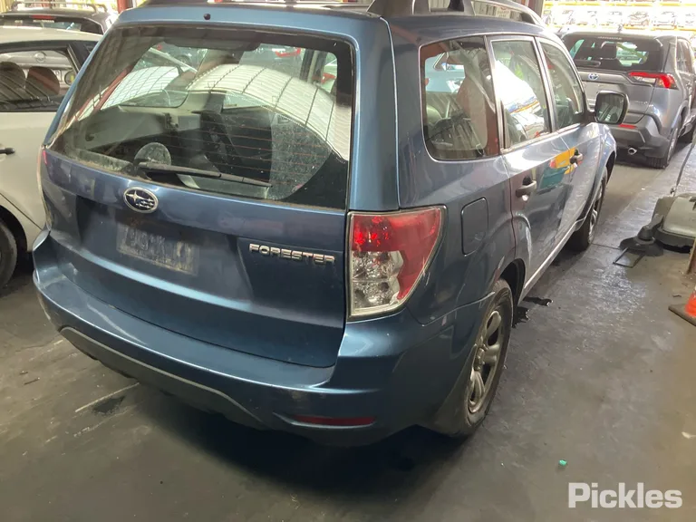 2010 Subaru Forester Used VIN JF2SH9KK4AG047604 – photo 26