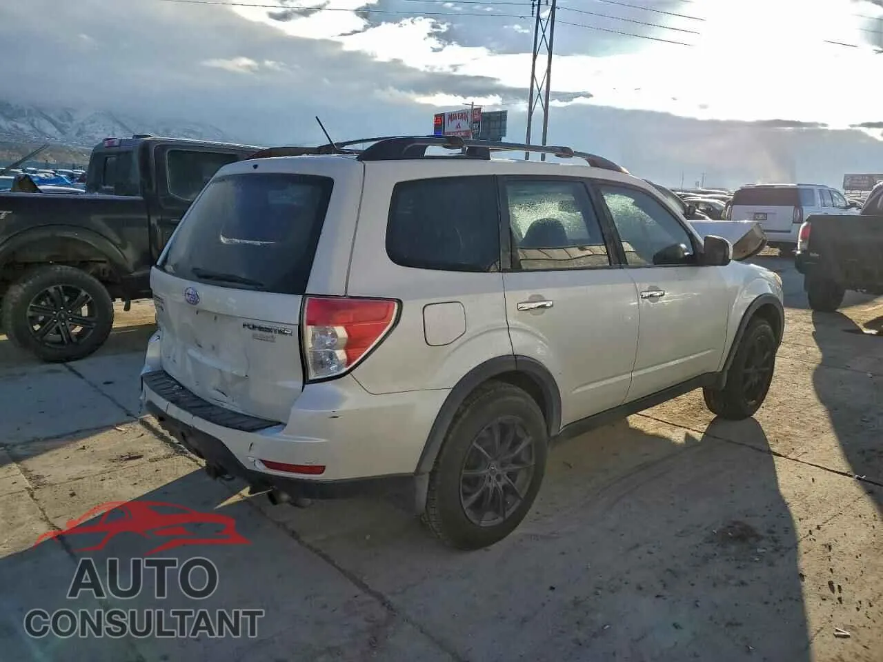 2011 SUBARU FORESTER Damaged VIN JF2SHADC9BG752805 – side profile