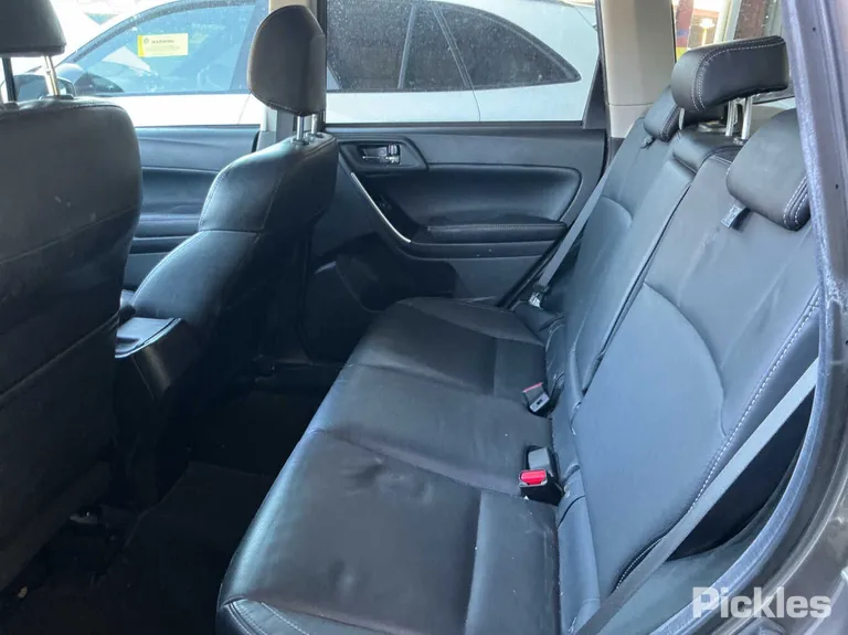 2017 Subaru Forester - VIN JF2SJ9KC5HG084555 2017 Subaru Forester VIN JF2SJ9KC5HG084555