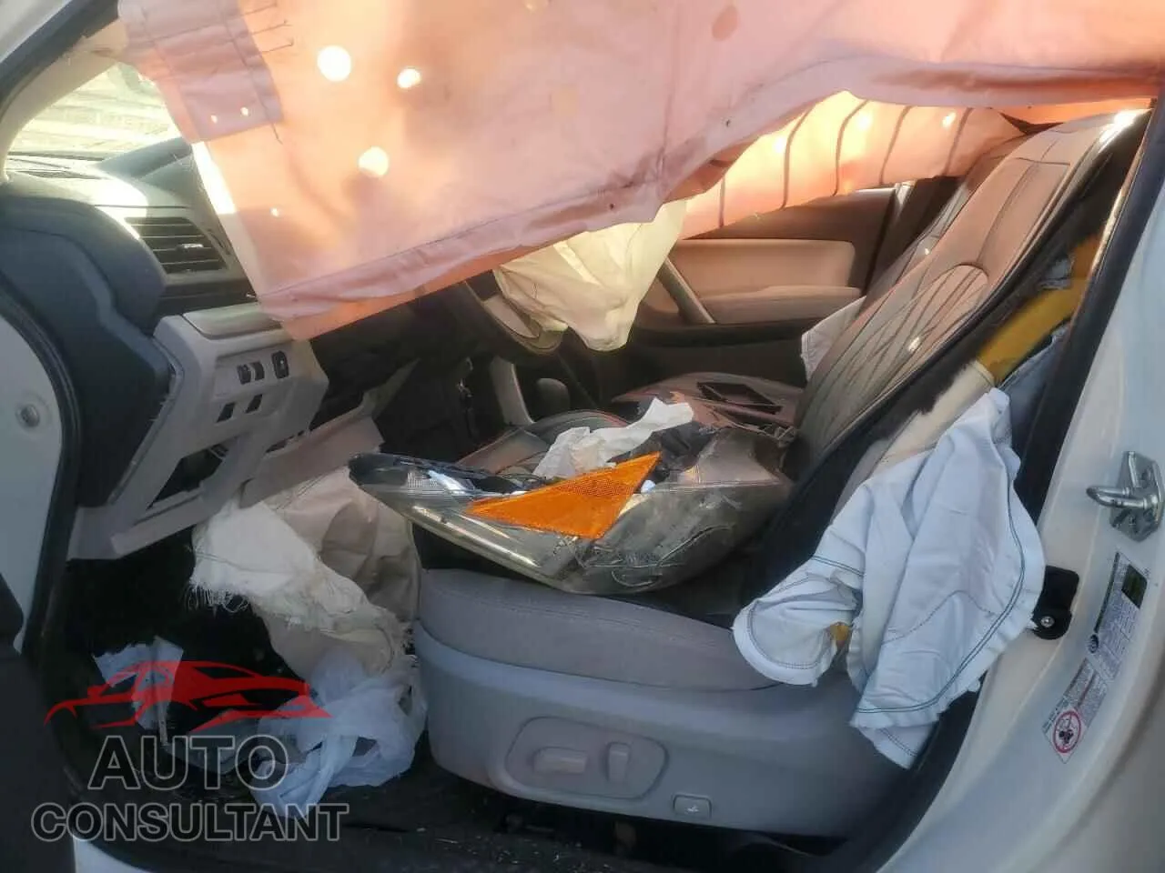2014 SUBARU FORESTER Damaged VIN JF2SJAEC7EH461236 – exterior detail 2014 SUBARU FORESTER Damaged VIN JF2SJAEC7EH461236 – exterior detail