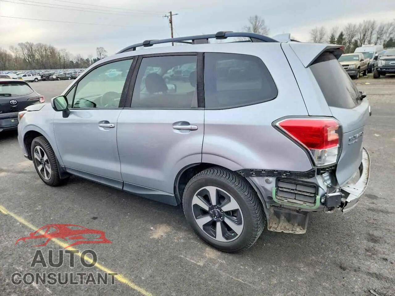 2018 SUBARU FORESTER Damaged VIN JF2SJAGC2JH499416 – rear exterior