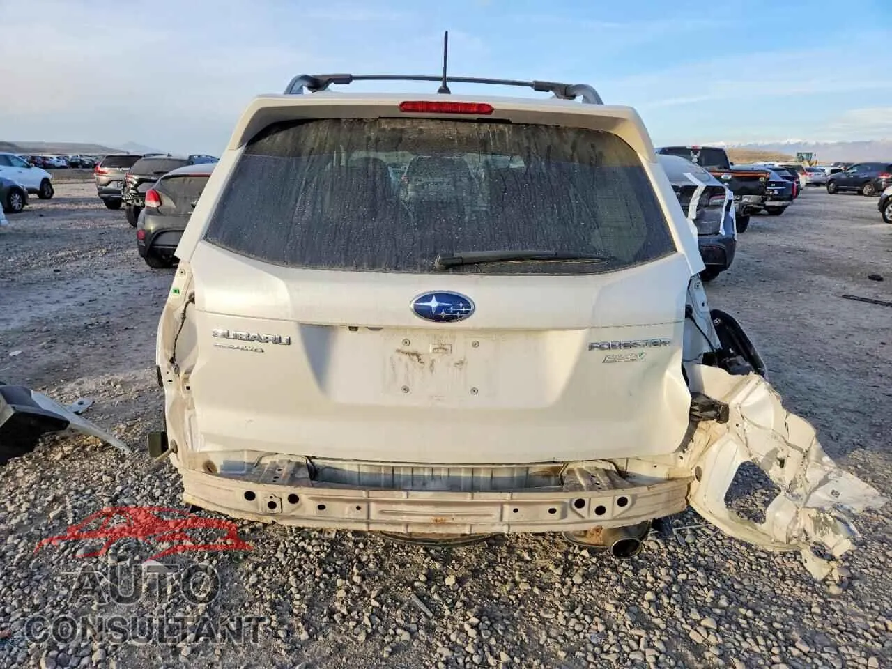 2015 SUBARU FORESTER Damaged VIN JF2SJAHC9FH488466 – engine bay 2015 SUBARU FORESTER Damaged VIN JF2SJAHC9FH488466 – engine bay
