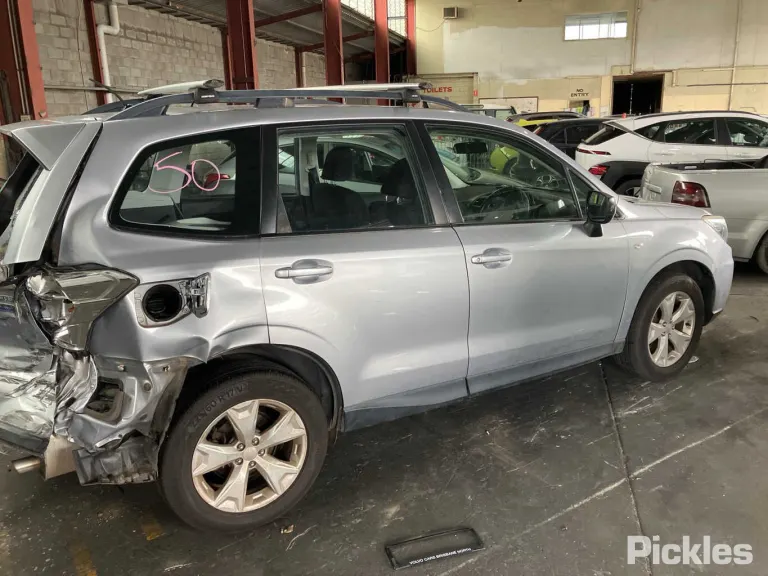 2014 Subaru Forester Damaged VIN JF2SJDKZ3EG030521 – photo 28