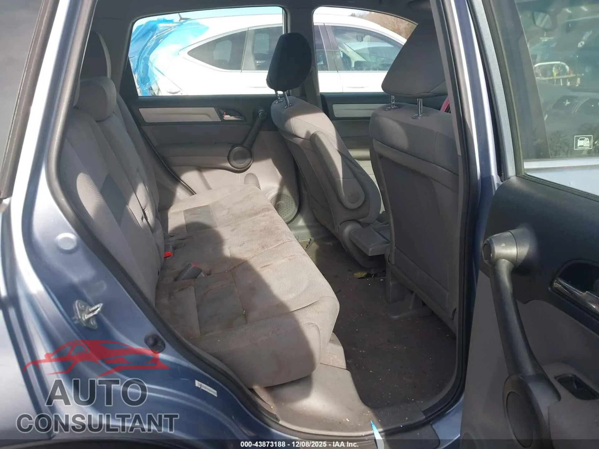 2011 HONDA CR-V Damaged VIN JHLRE4H39BC031217 – undercarriage 2011 HONDA CR-V Damaged VIN JHLRE4H39BC031217 – undercarriage