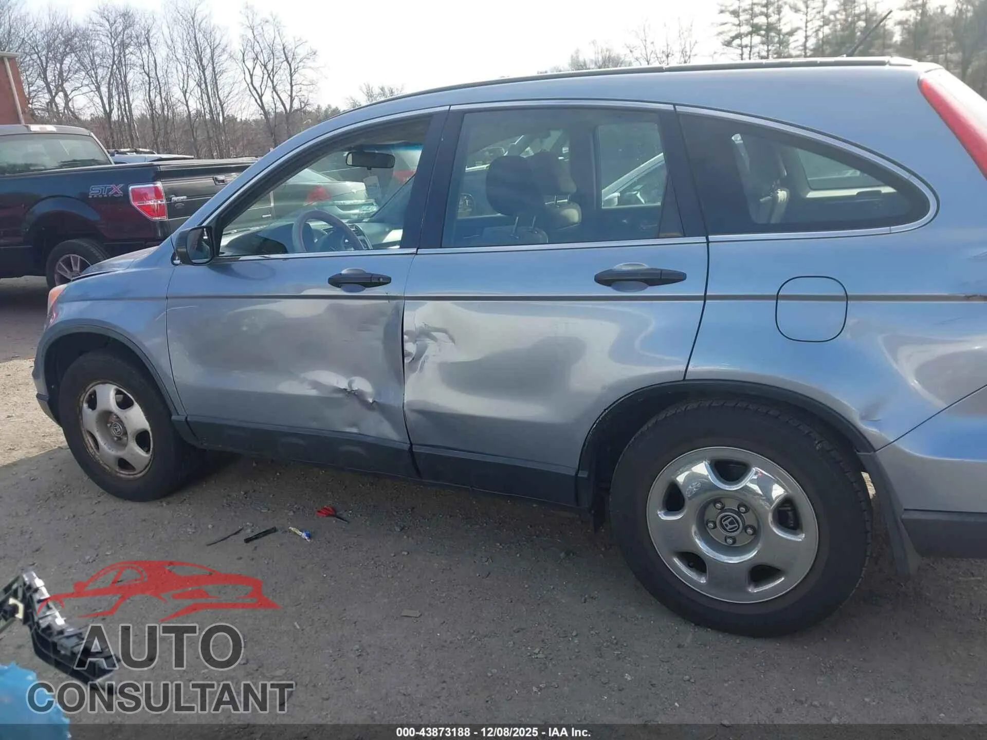 2011 HONDA CR-V Damaged VIN JHLRE4H39BC031217 – photo 15 2011 HONDA CR-V Damaged VIN JHLRE4H39BC031217 – photo 15