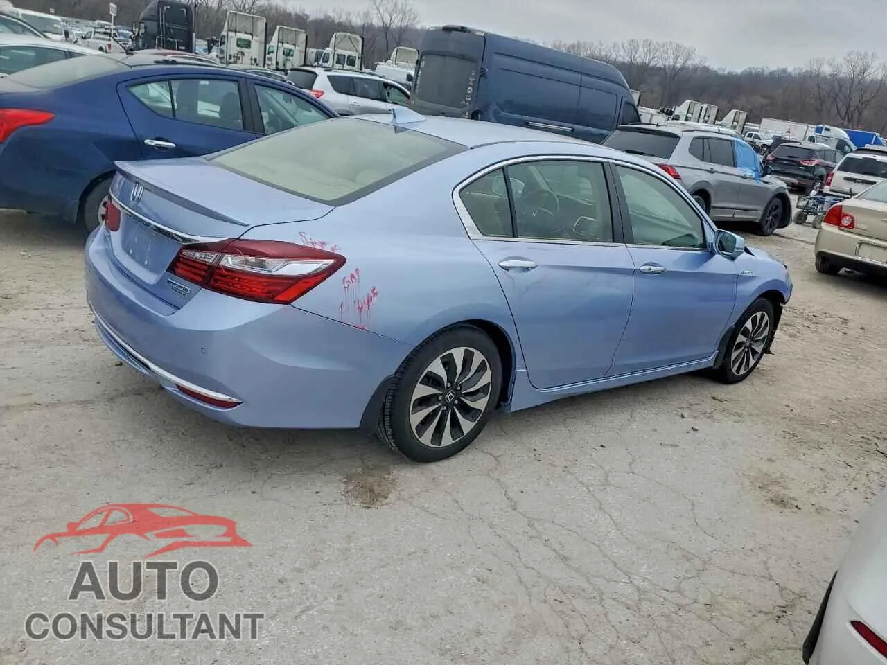 2017 HONDA ACCORD Damaged VIN JHMCR6F71HC005131 – side profile