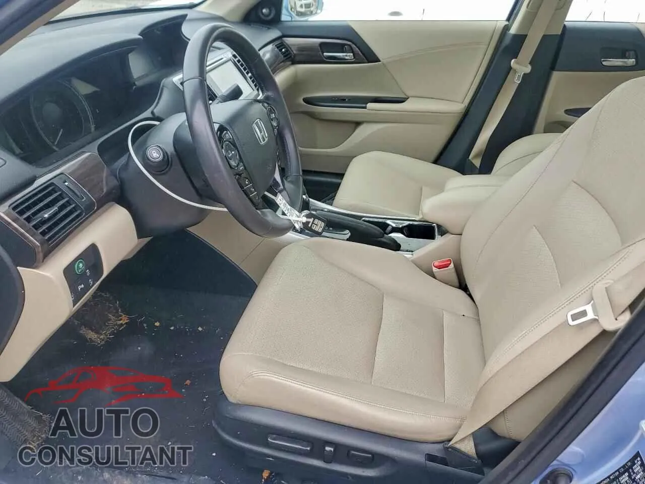 2017 HONDA ACCORD Damaged VIN JHMCR6F71HC005131 – exterior detail