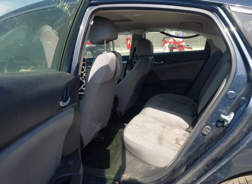 2018 HONDA Civic Used VIN JHMFC1F31JX007118 – trunk area 2018 HONDA Civic Used VIN JHMFC1F31JX007118 – trunk area