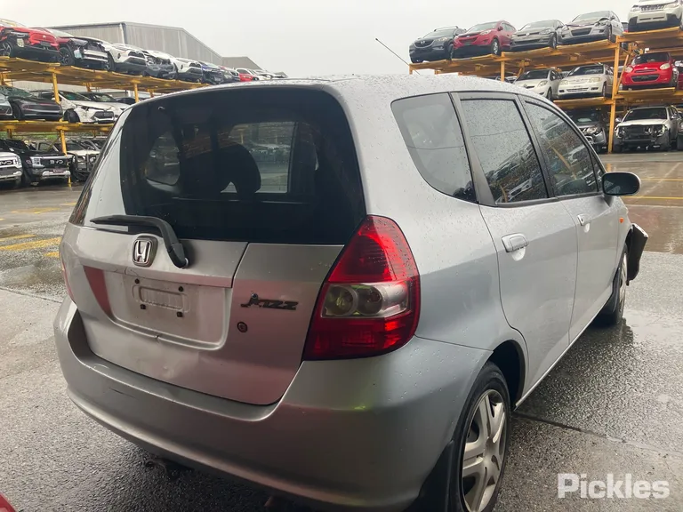 2003 Honda Jazz Used VIN JHMGD38503S205252 – photo 15
