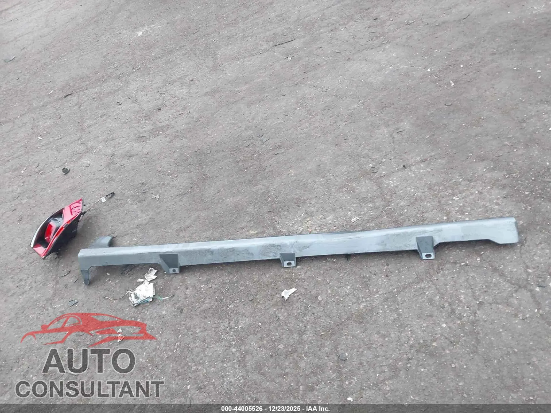 2012 HONDA FIT Damaged VIN JHMGE8G52CC016332 – photo 12