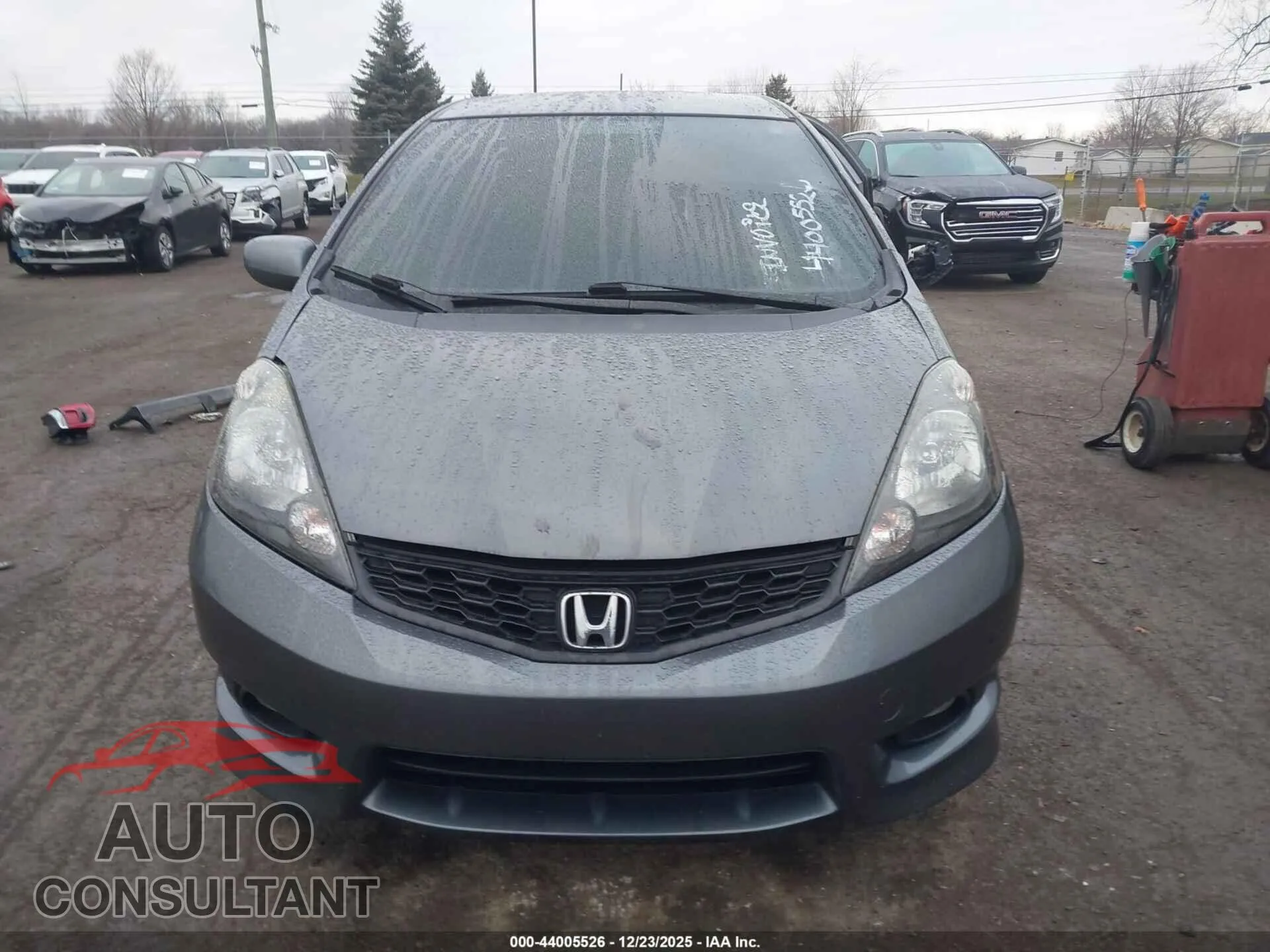 2012 HONDA FIT Damaged VIN JHMGE8G52CC016332 – photo 13