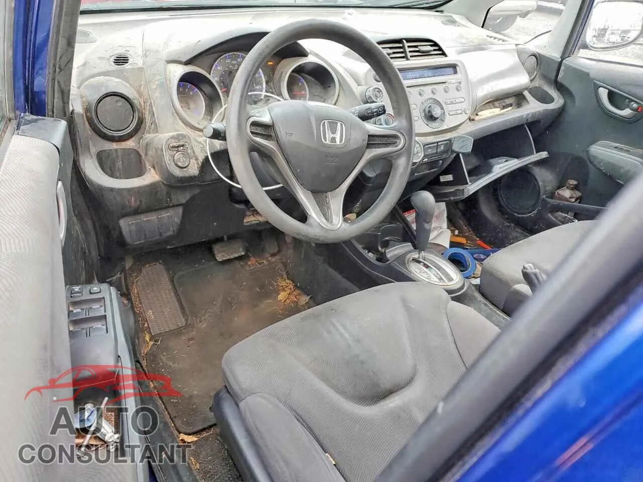 2010 HONDA FIT Damaged VIN JHMGE8H22AC007907 – undercarriage