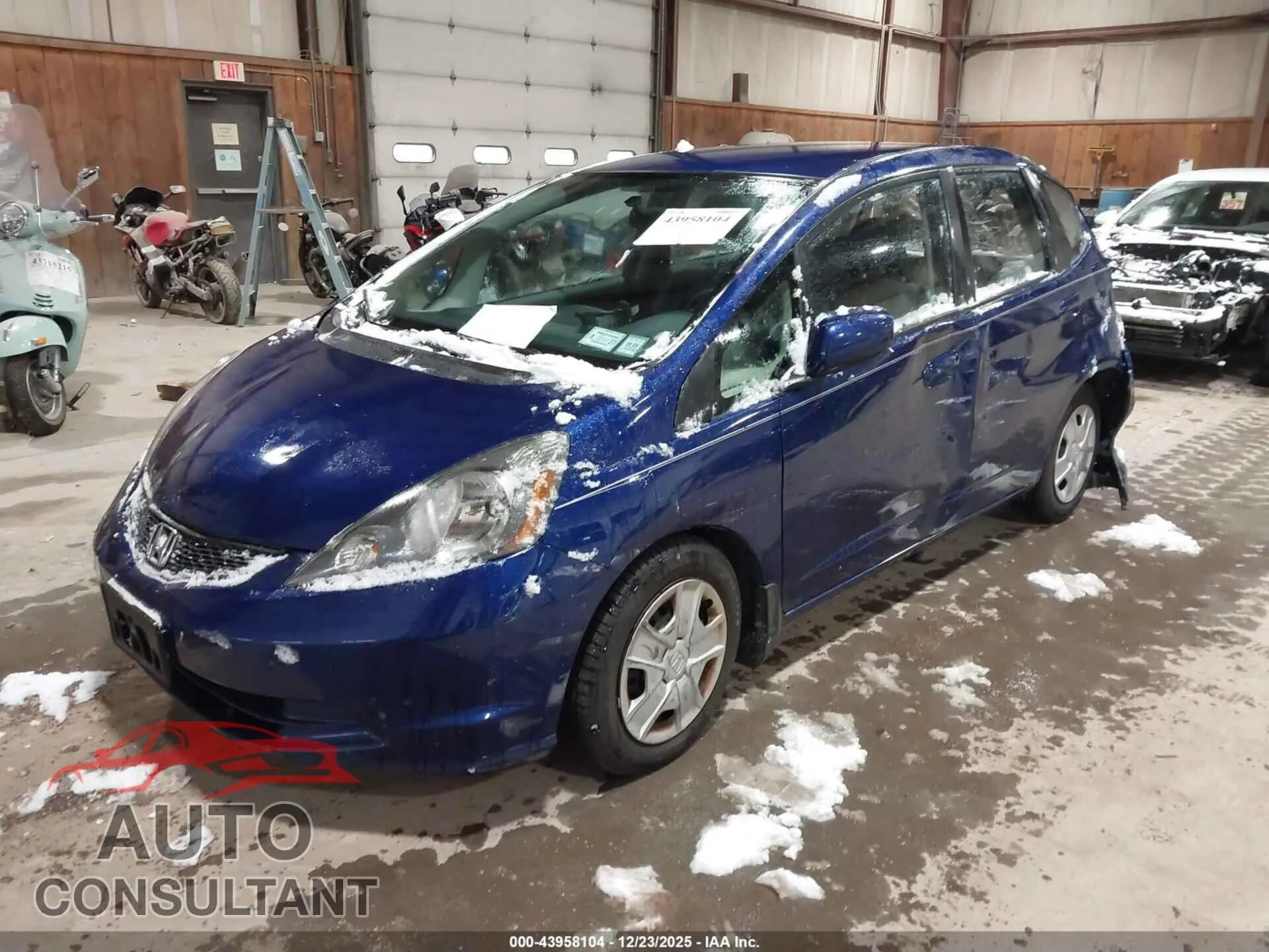 2012 HONDA FIT Damaged VIN JHMGE8H30CC026631 – rear exterior