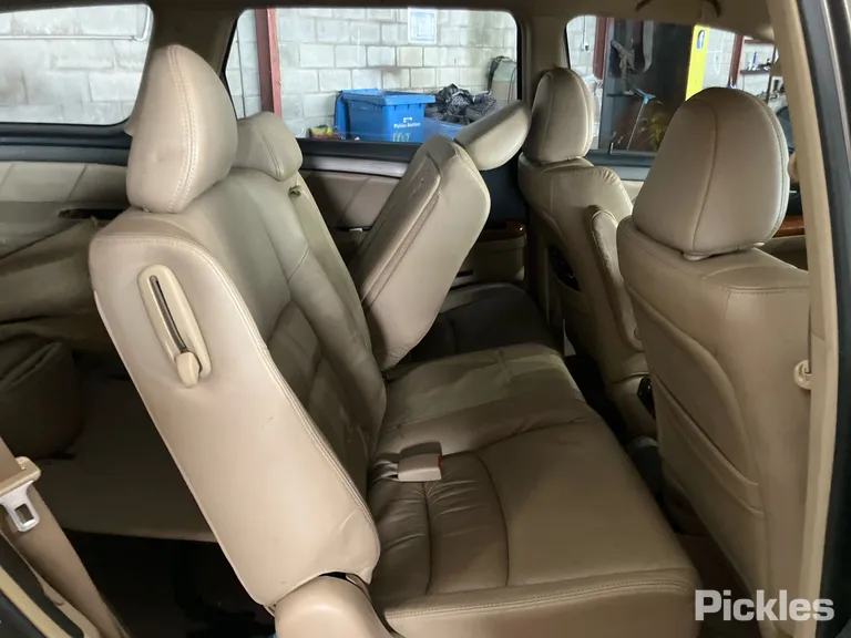 2006 Honda Odyssey Used VIN JHMRB18507C201399 – undercarriage