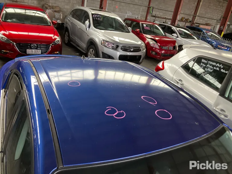 2006 Mazda 3 Used VIN JM0BK10F200326996 – side profile