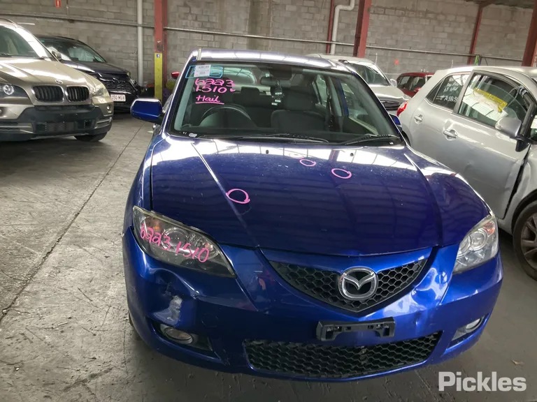 2006 Mazda 3 Used VIN JM0BK10F200326996 – exterior detail