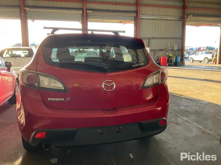 2010 Mazda 3 Used VIN JM0BL10F100196840 – front exterior 2010 Mazda 3 Used VIN JM0BL10F100196840 – front exterior